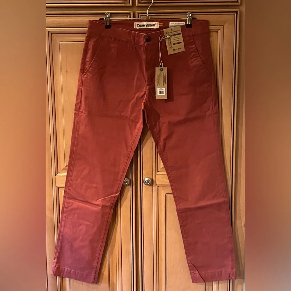 NWT Tailor Vintage Men’s Classic Fit Chino Pants